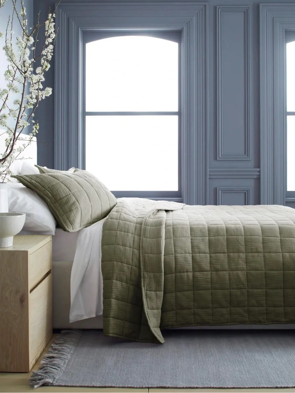 NWT Quince Olive Green Organic Cotton Gauze Box Quilt!